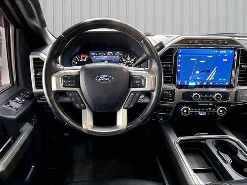 Used 2022 Ford F250 Platinum AWD/4WD image 8
