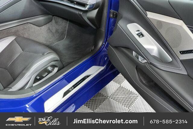 Certified 2025 Chevrolet Corvette Stingray Preferred Conv RWD image 21