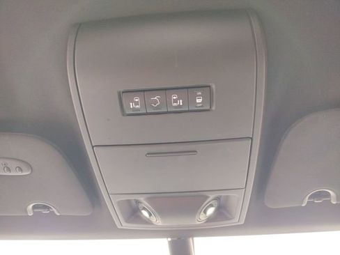 Used 2019 Dodge Grand Caravan GT image 37