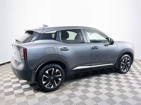 Certified 2025 Nissan Kicks SV image 4
