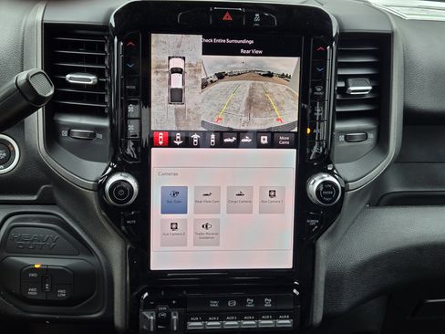 New 2026 RAM 2500 Tradesman AWD/4WD image 14