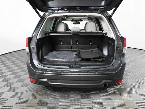 Used 2023 Subaru Forester Limited AWD/4WD image 9
