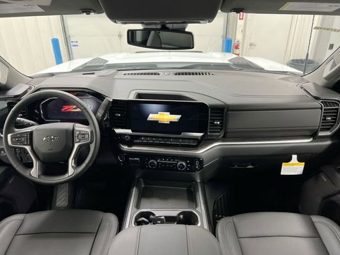 New 2026 Chevrolet Silverado 2500 LTZ w/ LTZ Plus Package AWD/4WD image 10