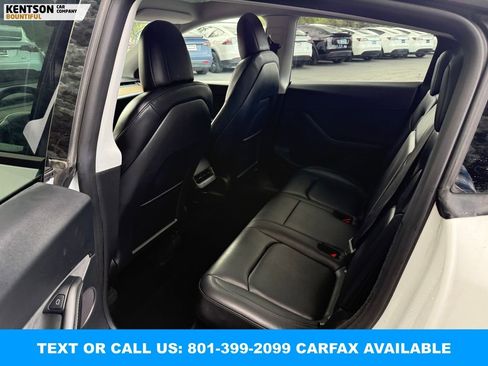 Used 2023 Tesla Model Y Long Range AWD/4WD image 30