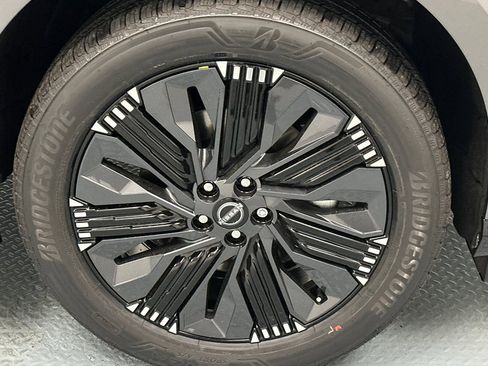 New 2025 Nissan Murano Platinum w/ Cargo Package image 16