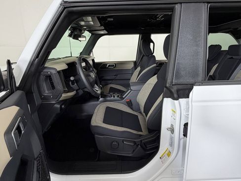 New 2025 Ford Bronco Big Bend image 25