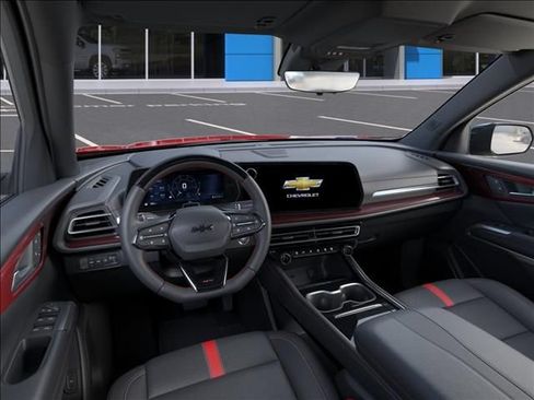 New 2026 Chevrolet Traverse RS w/ LPO, Floor Liner Package AWD/4WD image 18