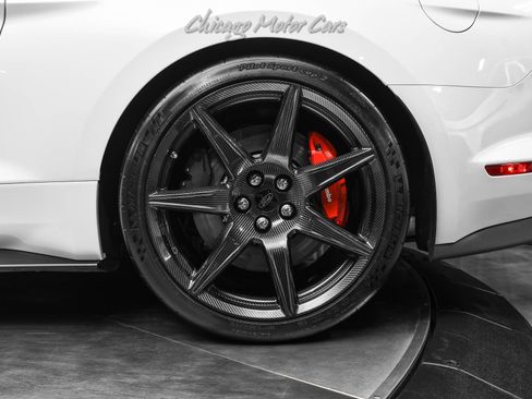 Used 2022 Ford Mustang Shelby GT500 w/ Carbon Fiber Track Pack image 47