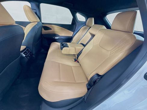Used 2024 Lexus RX 350 Premium w/ Accessory Package (Z1) FWD image 25