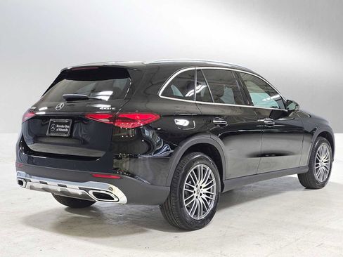 New 2026 Mercedes-Benz GLC 300 4MATIC image 3