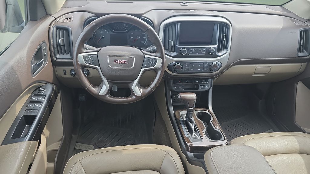 Used 2018 GMC Canyon SLT w/ Trailering Package AWD/4WD image 17
