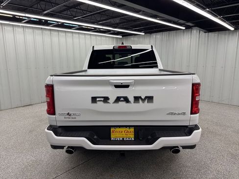 New 2026 RAM 1500 4x4 Crew Cab image 5