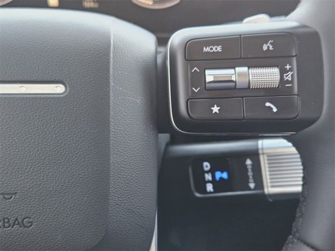 New 2026 Hyundai Santa Fe SE image 28