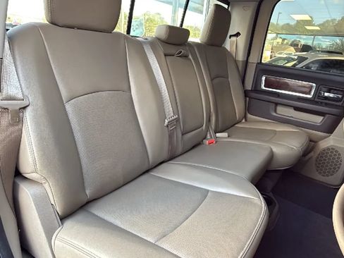 Used 2011 RAM 1500 Laramie AWD/4WD image 27