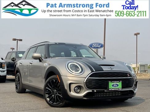 Used 2023 MINI Cooper Clubman S image 1