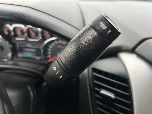 Used 2019 GMC Yukon XL SLT image 30