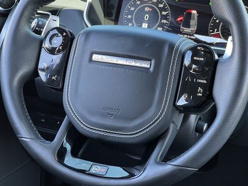 Used 2022 Land Rover Range Rover Sport SVR image 26