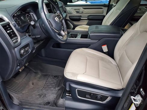 Used 2023 RAM 1500 Limited image 3