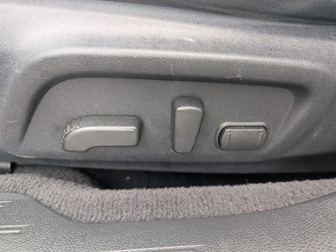 Used 2017 Subaru Legacy 2.5i Limited AWD/4WD image 33