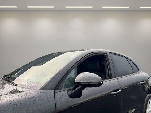 Used 2025 Volkswagen Taos SE image 16