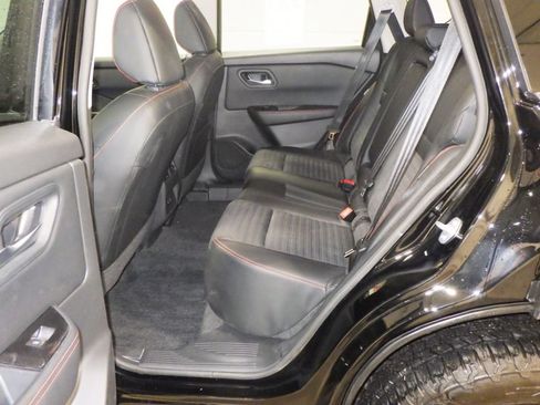 Used 2025 Nissan Rogue SV w/ Rock Creek Premium Package AWD/4WD image 7