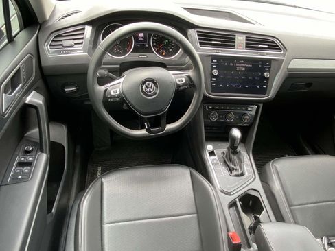 Used 2021 Volkswagen Tiguan S image 13