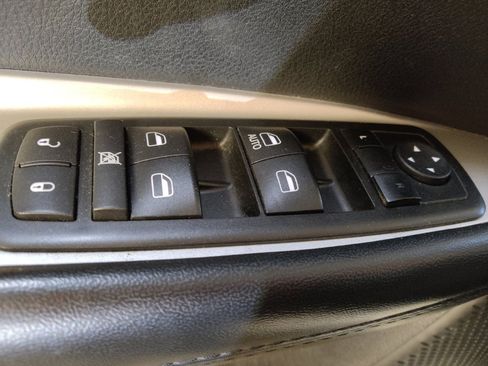 Used 2017 Dodge Journey SXT w/ Comfort/Convenience Group image 27