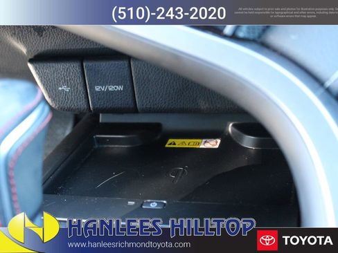 Used 2023 Toyota Camry XSE FWD image 22