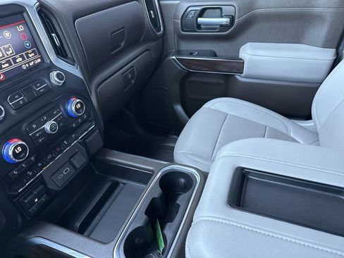 Used 2021 GMC Sierra 1500 SLT AWD/4WD image 21