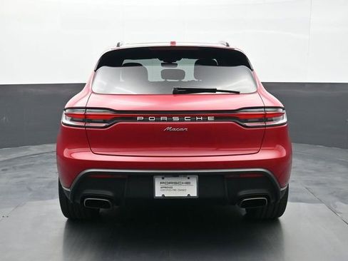 Certified 2025 Porsche Macan image 20