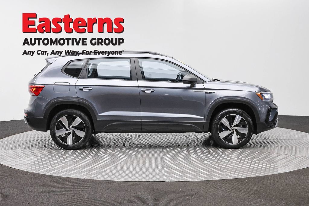 Used 2024 Volkswagen Taos S AWD/4WD image 6