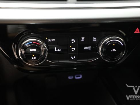 New 2026 Chevrolet Trax LT FWD image 23