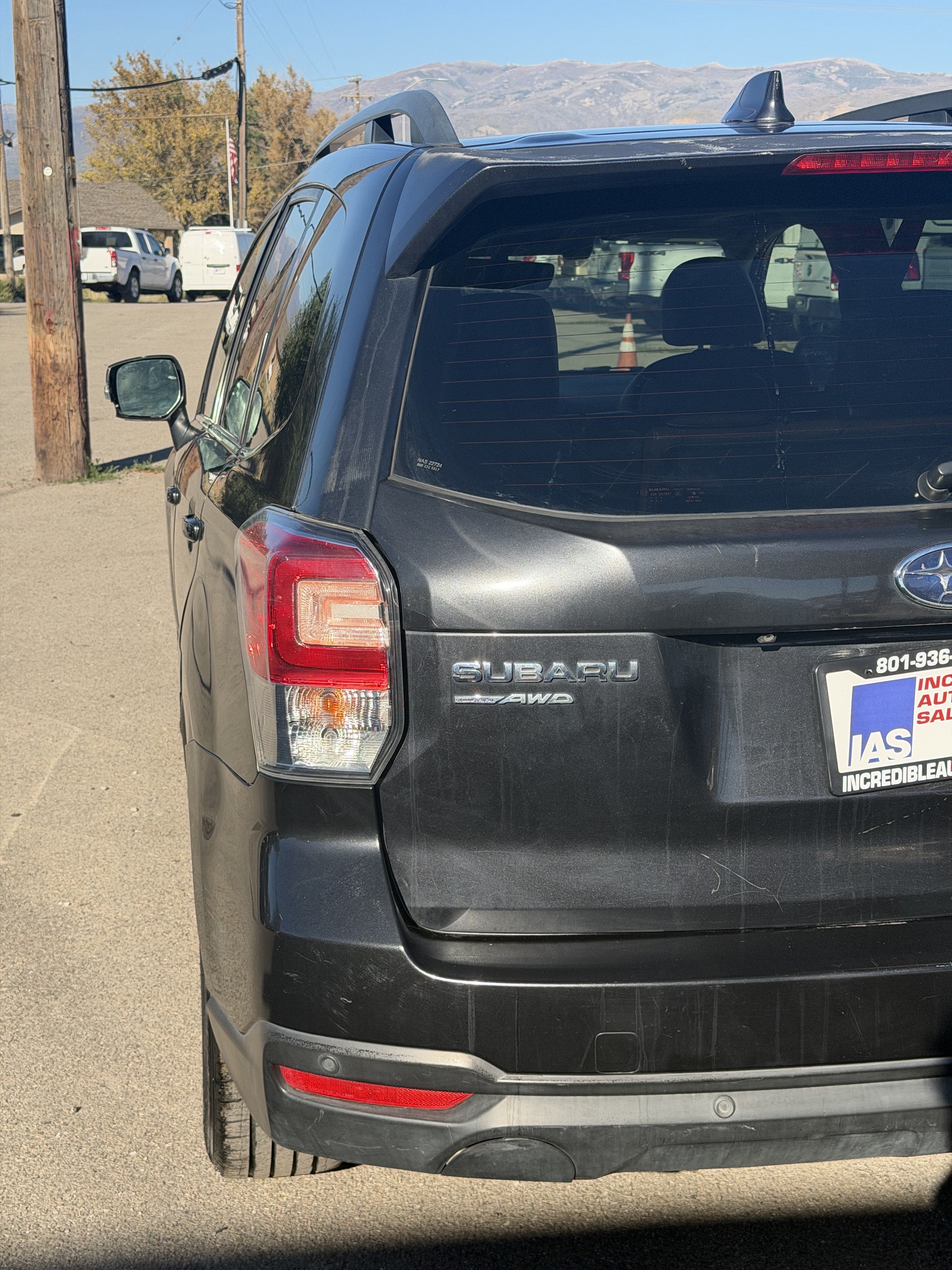 Used 2018 Subaru Forester 2.5i Touring AWD/4WD image 12