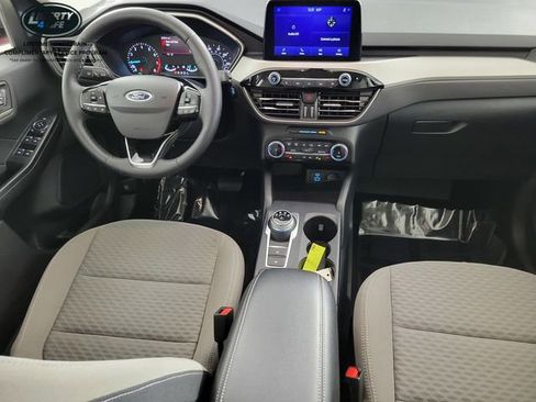 Certified 2022 Ford Escape SE w/ Convenience Package image 35