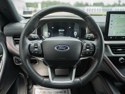 Used 2026 Ford Explorer ST-Line AWD/4WD image 37