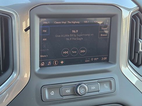 Certified 2026 Chevrolet Silverado 1500 Custom AWD/4WD image 15