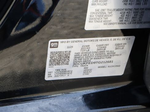 Used 2026 Chevrolet Silverado 1500 LT Trail Boss w/ LT Trail Boss Premium Package AWD/4WD image 53