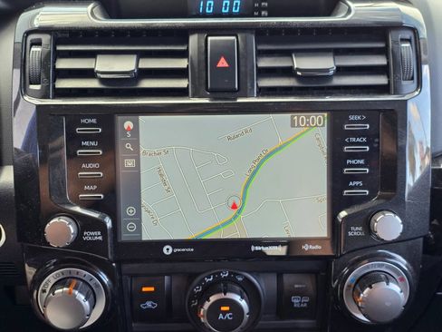 Used 2020 Toyota 4Runner TRD Off-Road Premium AWD/4WD image 14