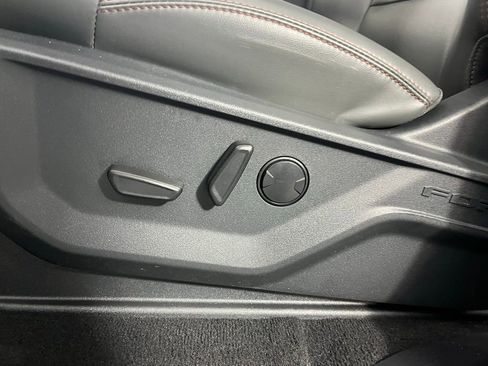 Used 2025 Ford Expedition Max Active image 23