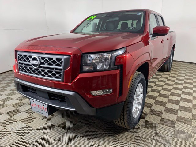 Used 2024 Nissan Frontier SV w/ Technology Package AWD/4WD image 9