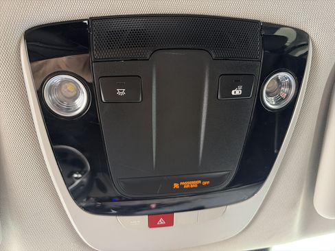 Used 2023 Kia EV6 Wind w/ Wind Technology Package AWD/4WD image 39