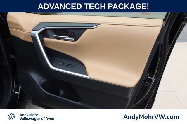 Used 2019 Toyota RAV4 Limited w/ Advanced Technology Package AWD/4WD image 22