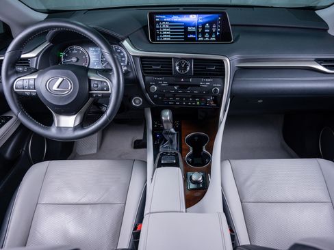 Used 2017 Lexus RX 350 AWD image 16