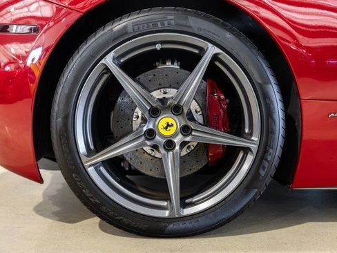 Used 2012 Ferrari 458 Italia Coupe RWD image 33