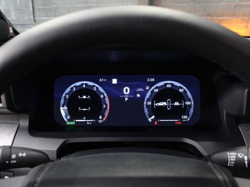 Used 2025 Toyota 4Runner Trailhunter image 76