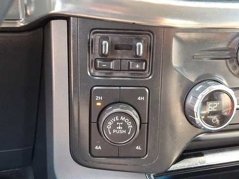 Used 2021 Ford F150 Lariat AWD/4WD image 24