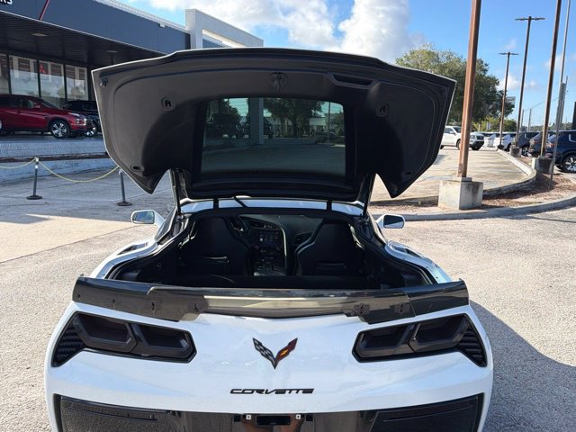 Used 2015 Chevrolet Corvette Stingray Coupe RWD image 14