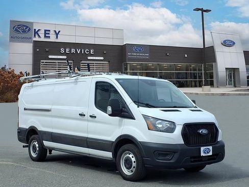 Used 2024 Ford Transit 150 Low Roof RWD image 3