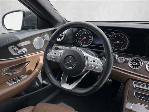 Used 2019 Mercedes-Benz E 450 Coupe image 25