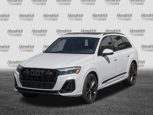 Used 2025 Audi Q7 3.0T Prestige w/ Prestige Package AWD/4WD image 5